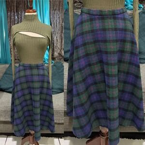 Vintage MADISON Green Plaid Wool Blend A Line Midi Skirt Size XS Cottage Core